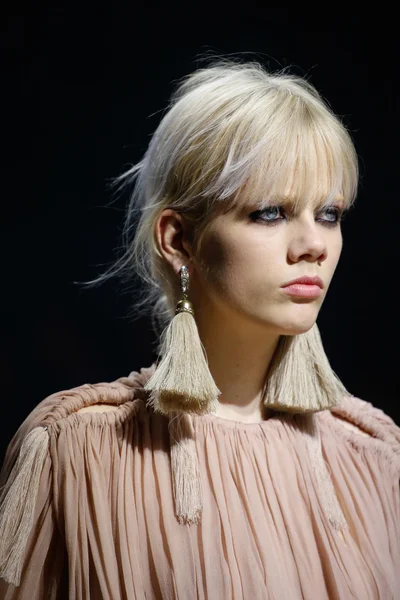 Look 62